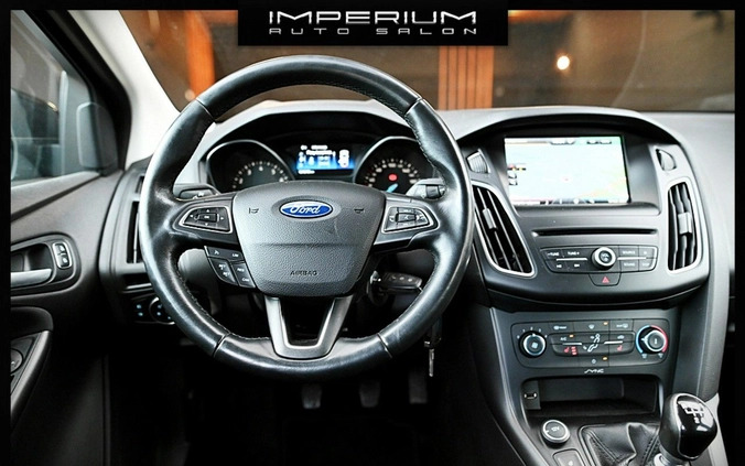 Ford Focus cena 34900 przebieg: 134000, rok produkcji 2015 z Działoszyn małe 466